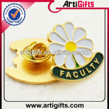 Gold überzogene Mode Metall Blume Pin Abzeichen